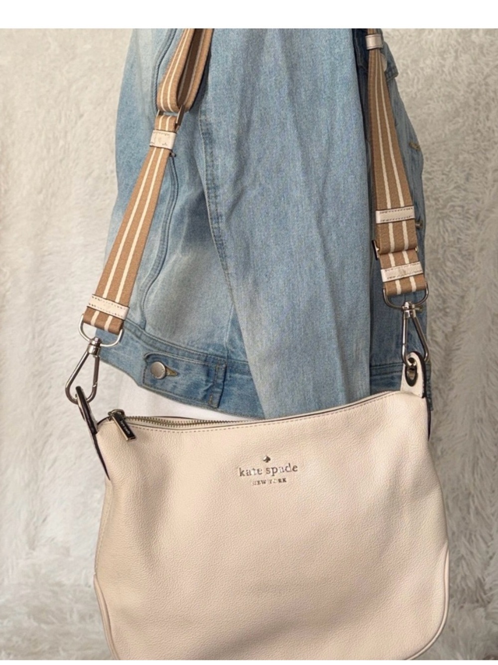 EUC kate spade Cream Soft Pebble Leather Shlder&Crossbody with Striped Tan Strap